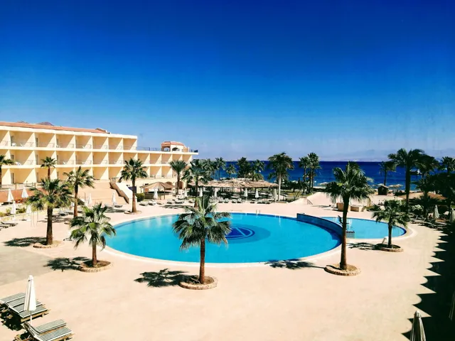 La Playa Beach Resort Taba