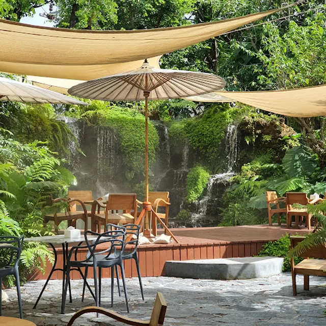 Raga coffee and homemade bakery