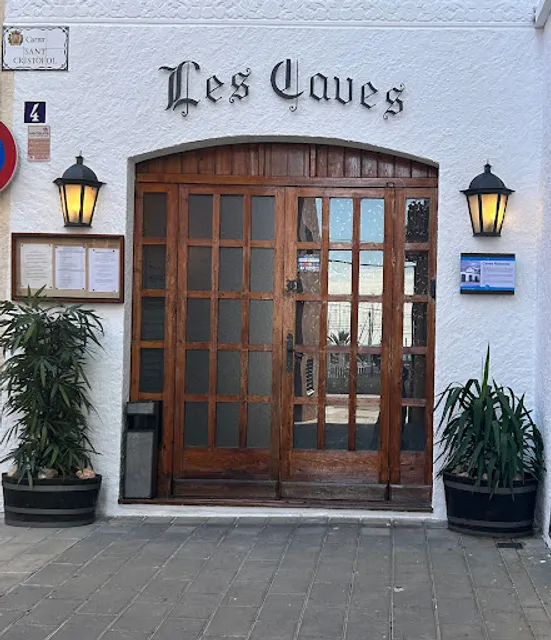 Les Caves Rekondo " MASNOU"