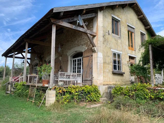 Entrepôt de la gare