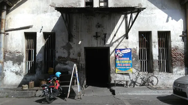 Gulai Kambing Bustaman Pak Sabar