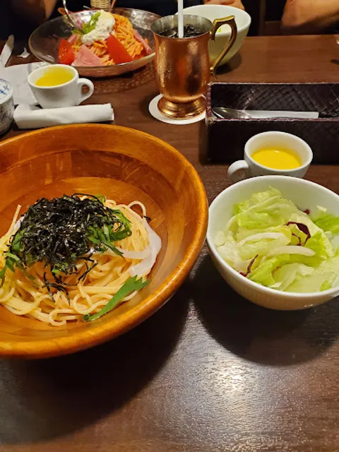 椿屋珈琲店 東京オペラシティ店