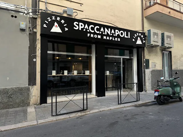 SpaccaNapoli - Centro | Pizzeria