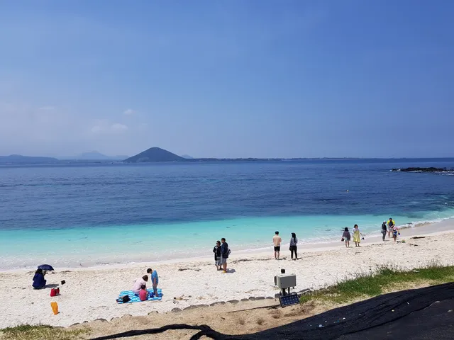 Hongjodangoe (Coralsand beach)