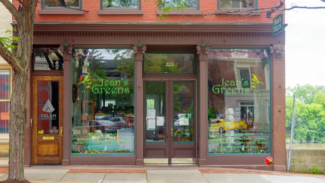 Jean's Greens Center