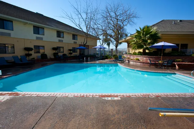 Modesto Hotel - Suite A