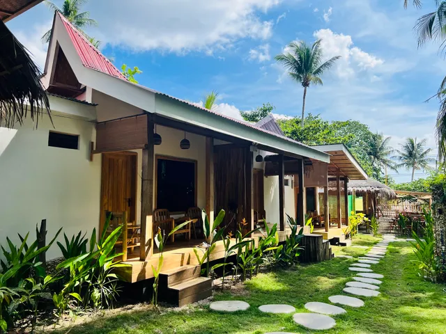 AA Jungle Guest House