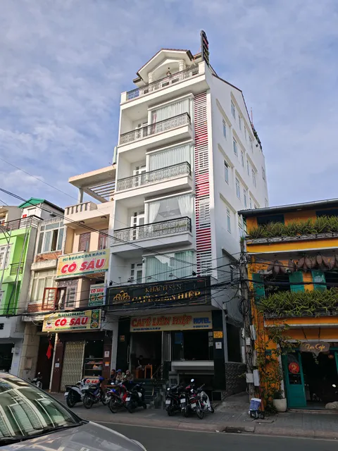 Khách sạn Cà phê Liên Hiệp