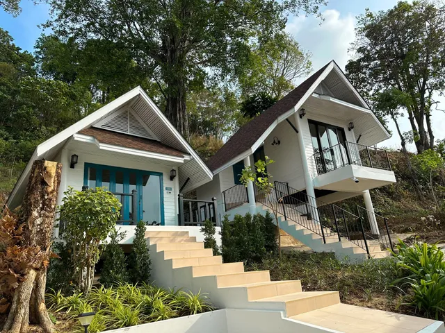 Sea Escape Koh Chang (ซี เอสเคป เกาะช้าง)