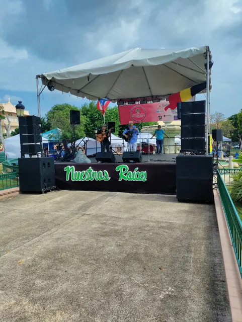 Grandway Guayama Pueblo