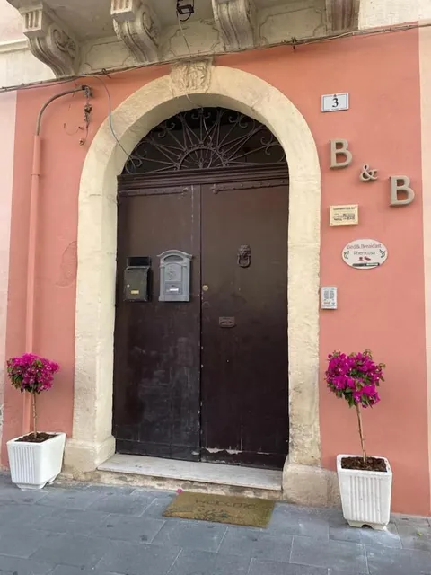 Bed & Breakfast PHENICUSA