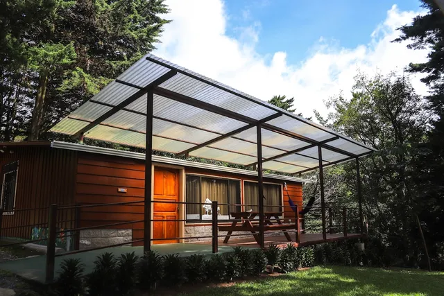 Los Pinos - Cabañas & Reserva