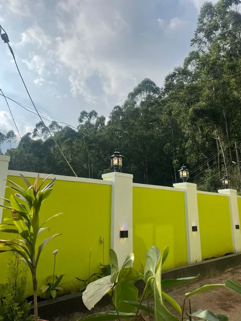 Mountain Cheers Munnar