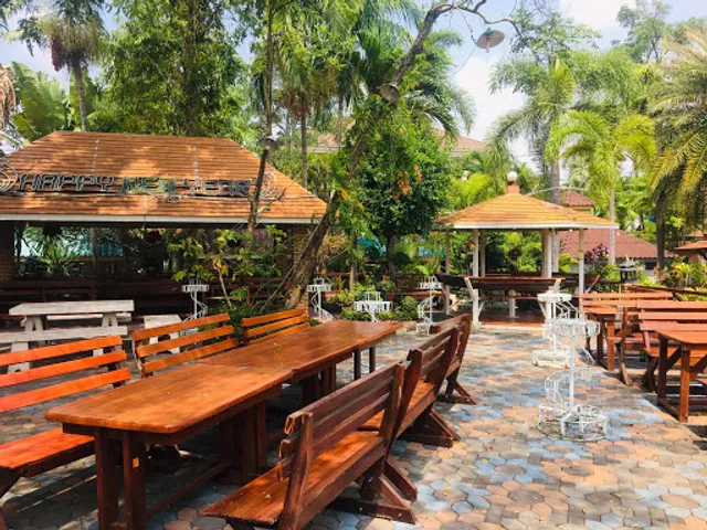 Ton Thaang Rak Seafood - ต้นทางรัก ซีฟู๊ด