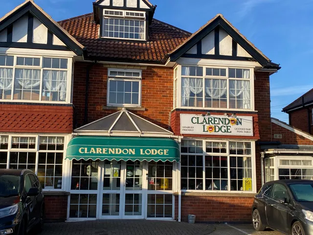 Clarendon Lodge - accommodation only