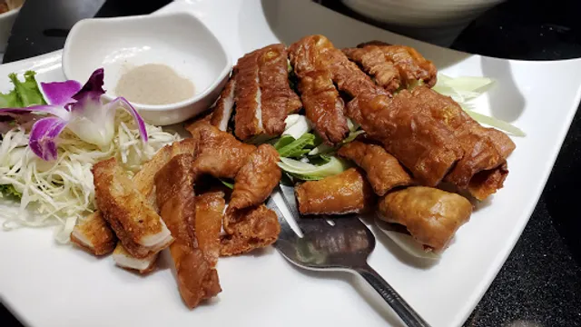 大宅門乾鍋鴨頭