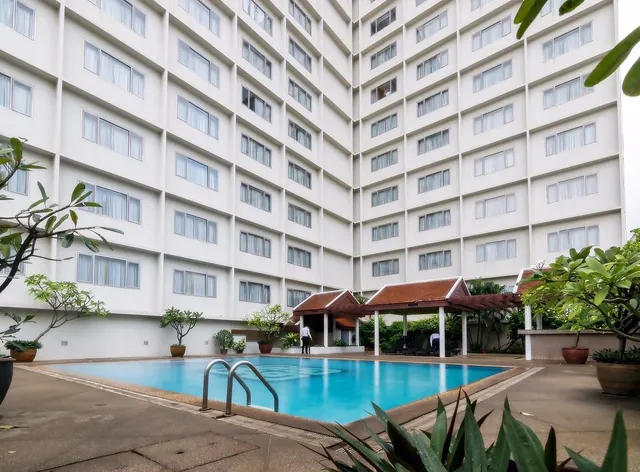 The Dynasty Hotel, Bangkok