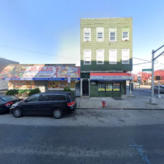 Frank Deli & Grocery