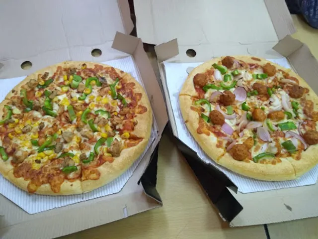 Pizza Hut | Rajinder Nagar, Patna