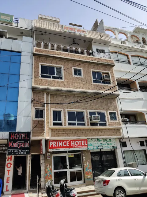 Prince Hotel