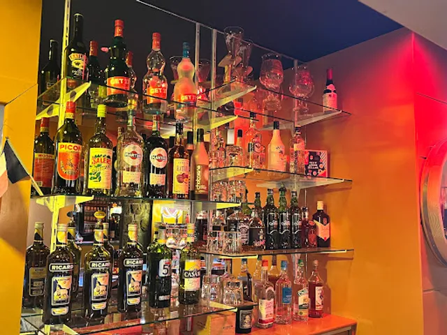 Le Diplomate Bar Tabac Presse Restauration