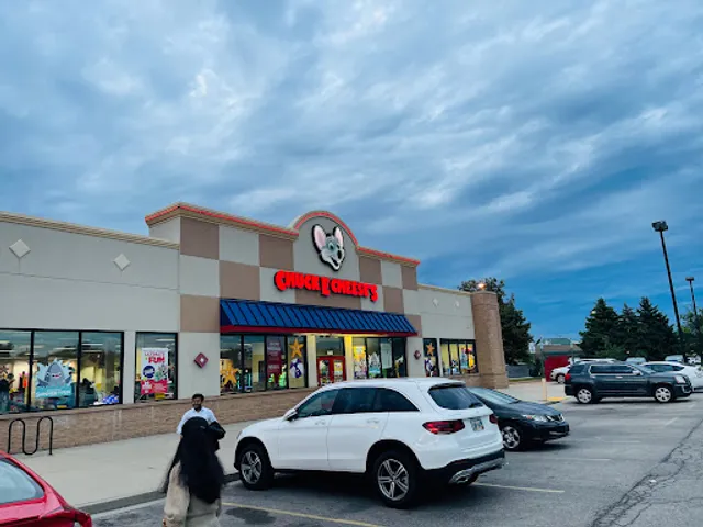 Chuck E. Cheese