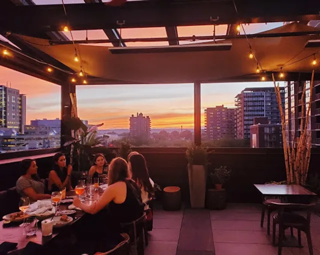 High George by Siena