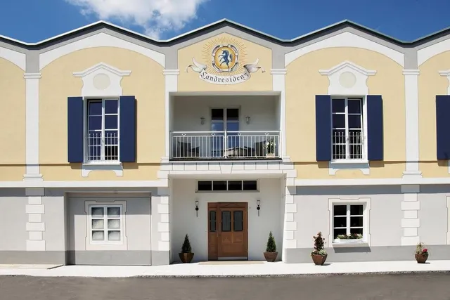 Restaurant - Hotel "Zum Schlössle Finningen"