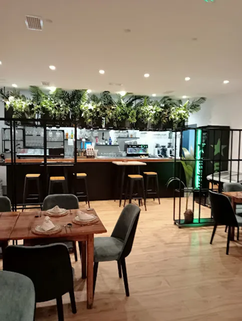 Paripé Restaurante | Teba