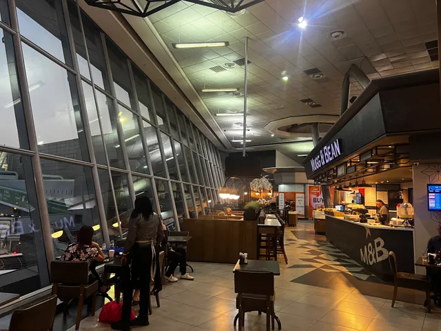 Mugg & Bean OR Tambo Airport