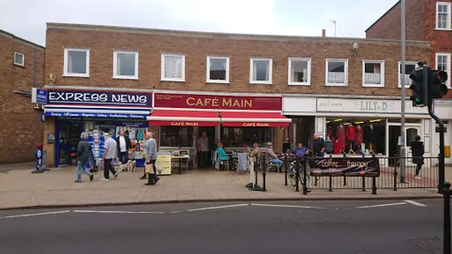 Cafe Main