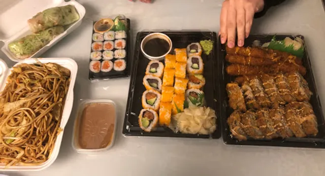 China Imbiss Mrs Le Fahrn