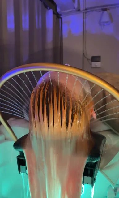 OM Hair Spa & Massage