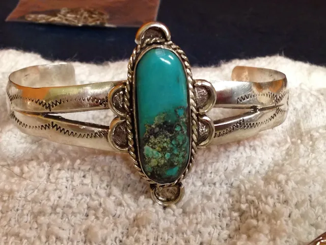 M.W. Jewelers / Music World Jewelers Watch And Jewelry Repair