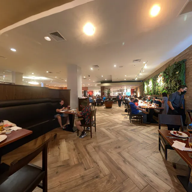 Rootz Hill's Grillhouse