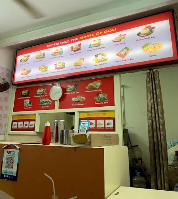 Goli Vada Pav No 1