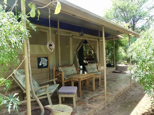 iKWETA Safari Camp