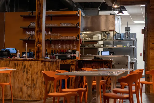 Sauce Nouvelle Bistro