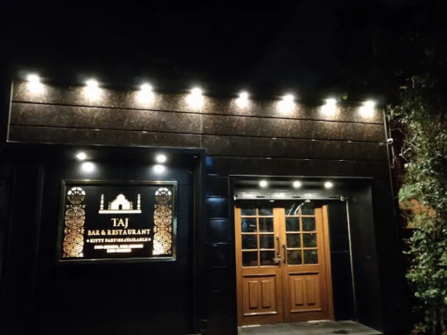 Taj Bar & Restaurant
