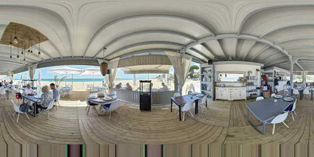 Mío Beach Club Restaurant