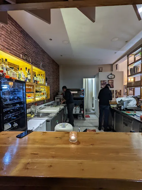 Mataroa Pizzeria Italiana