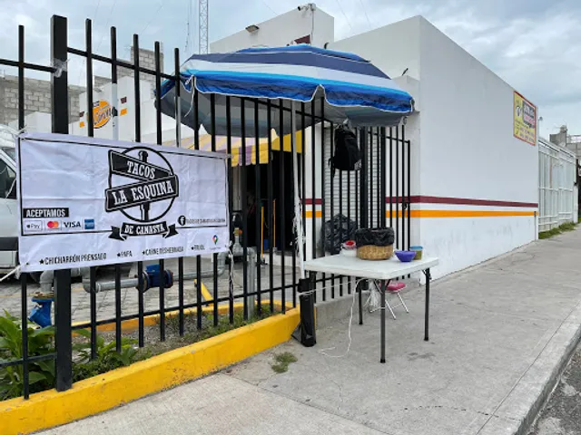 Tacos De Canasta La Esquina