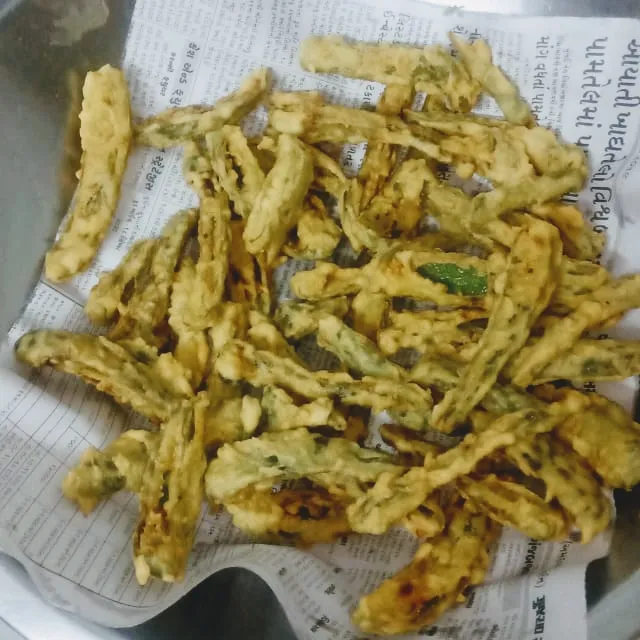 Shreeji gathiya and kathiyawadi bhojanalay