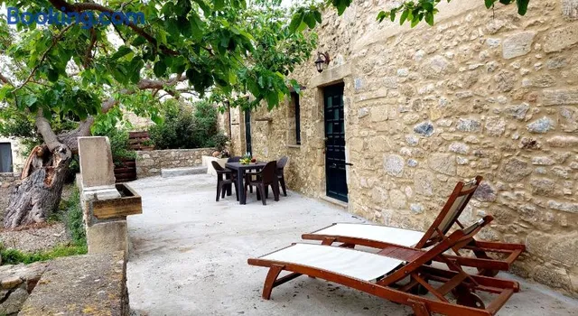 Petrakis Cretan Homes