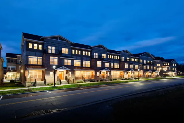 The Lofts at Saratoga Blvd