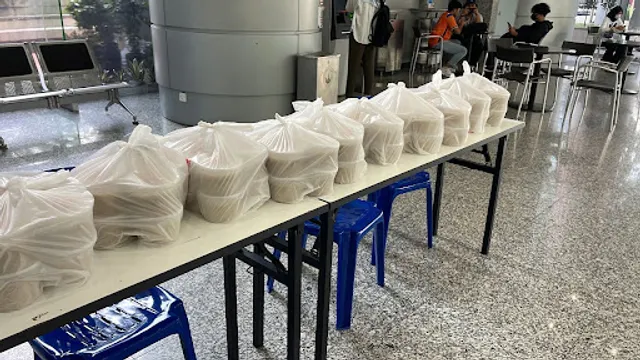 Kedai Makan Mak Leha