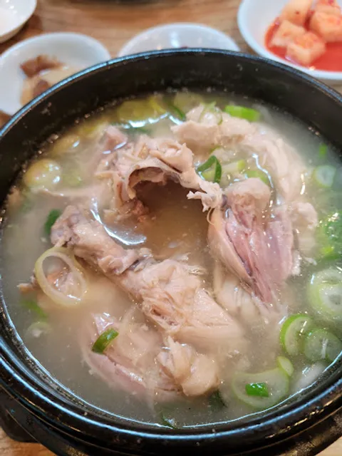 정통한방삼계탕