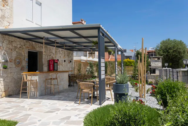 Danae Comfort Living