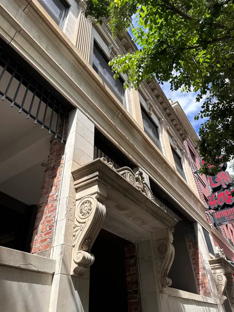 THREADS-Footloose & Fancy