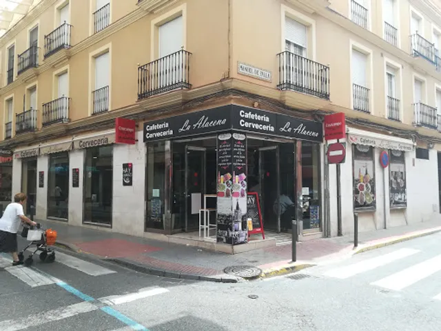 Cafetería Cervecería La Alacena